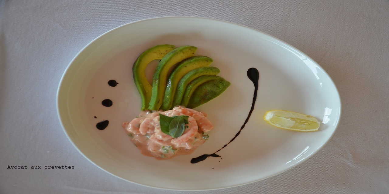 avocat-crevettes-restaurant-panoramique-hotel-president-yamoussoukro